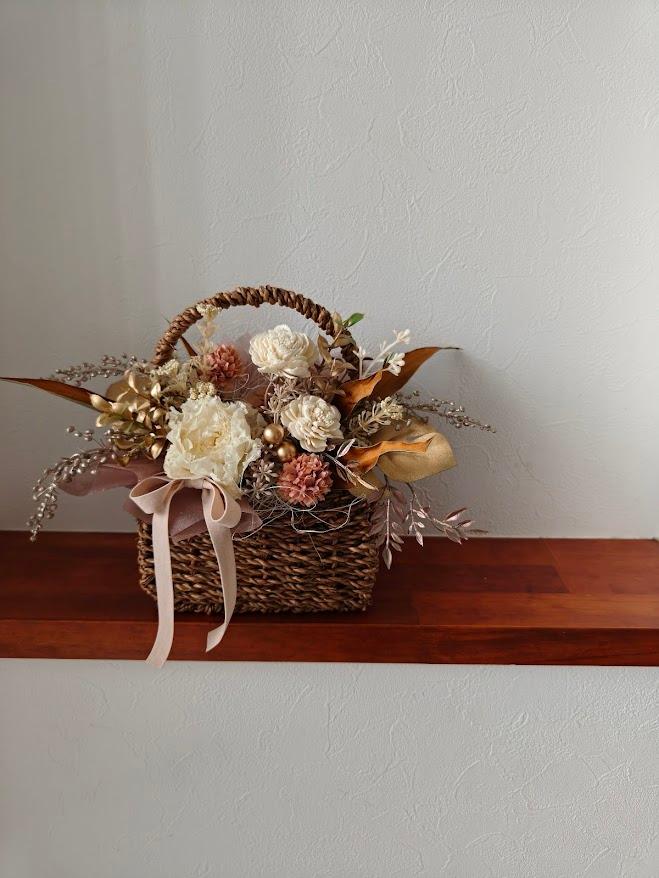 ゴールド×ベージュのアンティーク花籠 お祝い花 開店祝い 店舗インテリア トルコキキョウ誕生日ドライフラワー 結婚祝い | 7枚目